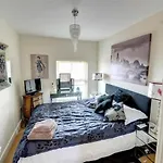 Kittiwake-Top Floor Sea View Apartment Two Bedrooms