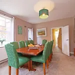 Ashville Grange Sleeps 10 Large Beautiful House