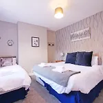 Ashville Grange Sleeps 10 Large Beautiful House