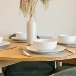 Apartment 2, King\'S Court