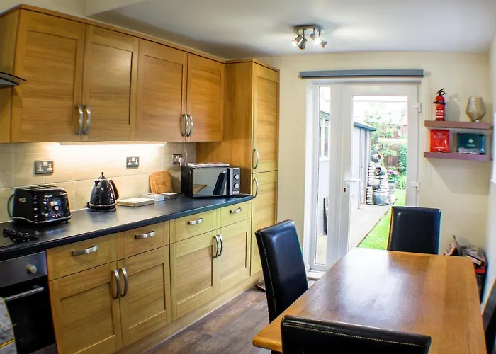 18 Sea View Close