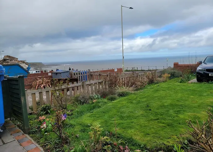 Sea View Flat 2 With Fast Wifi And Free Parking