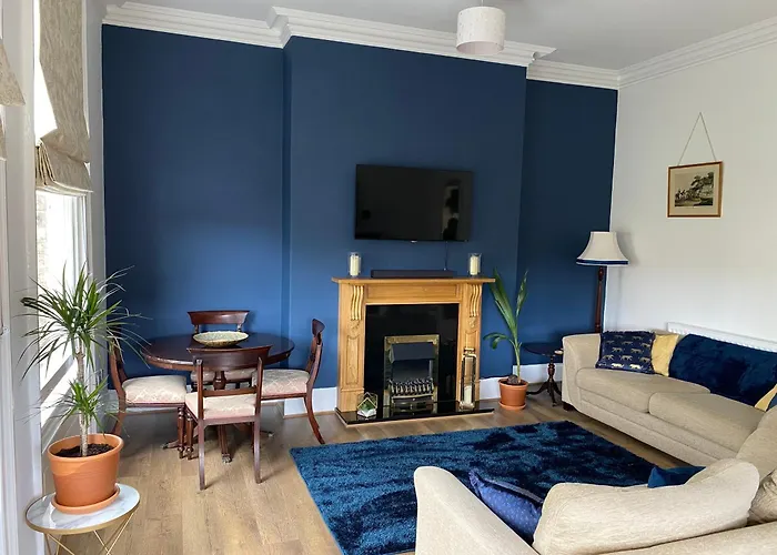 Grosvenor Apartments First Floor