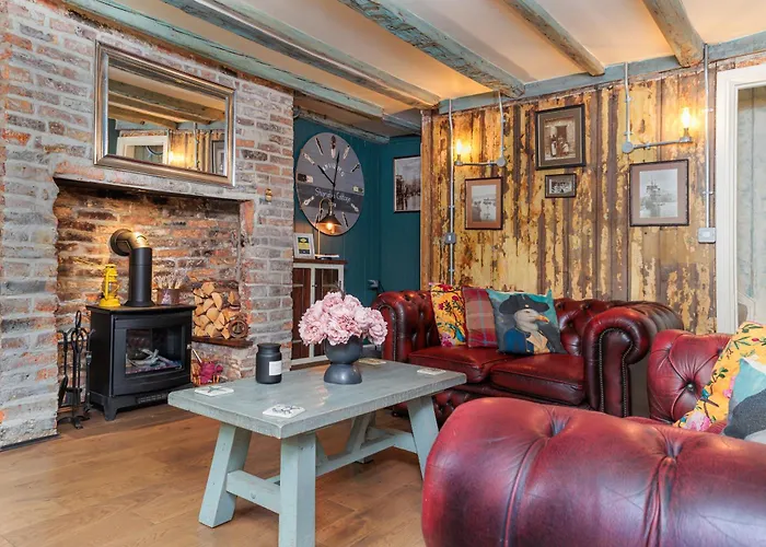 Boutique Fisherman\'S Cottage In Old Town