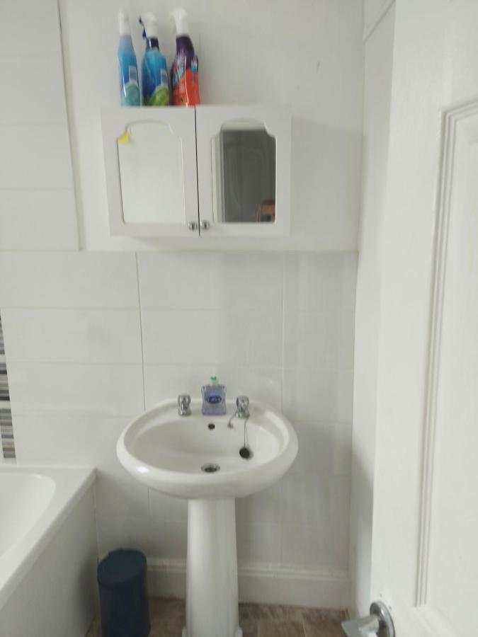 Sandyrise Holiday Lets Apartment