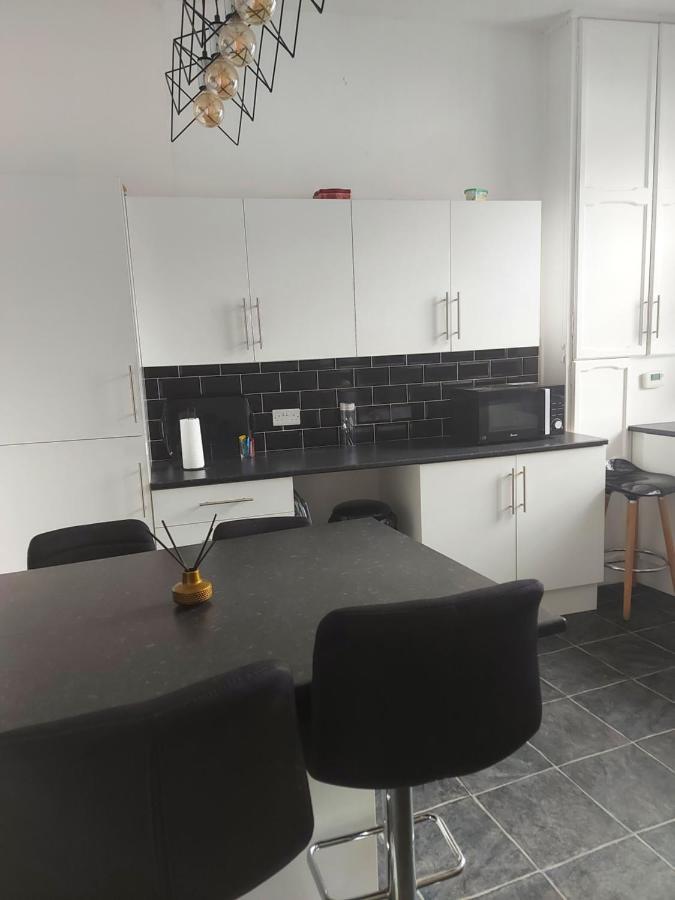 Apartment Sandyrise Holiday Lets