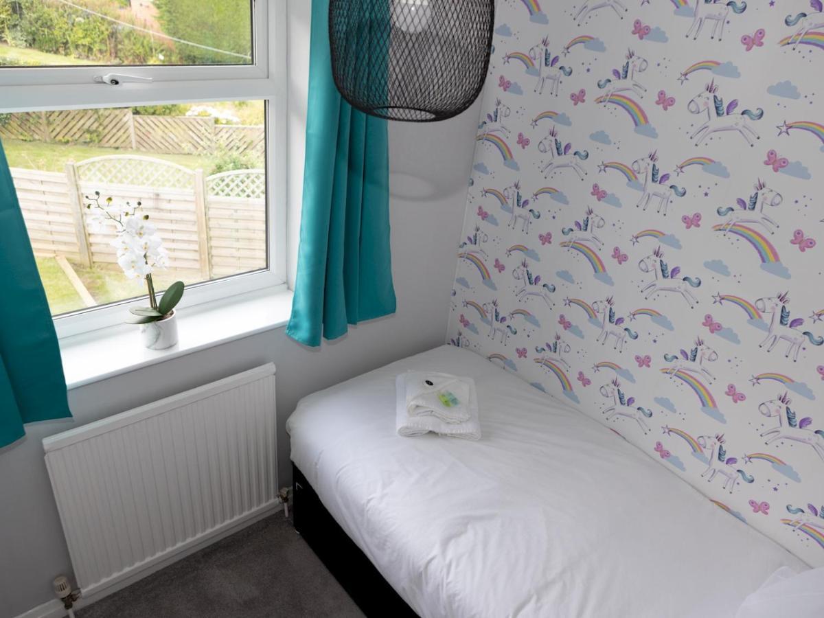 Holiday home Pass The Keys Amazing 4 Bedroom Property- Hot Tub & Sea Views Scarborough