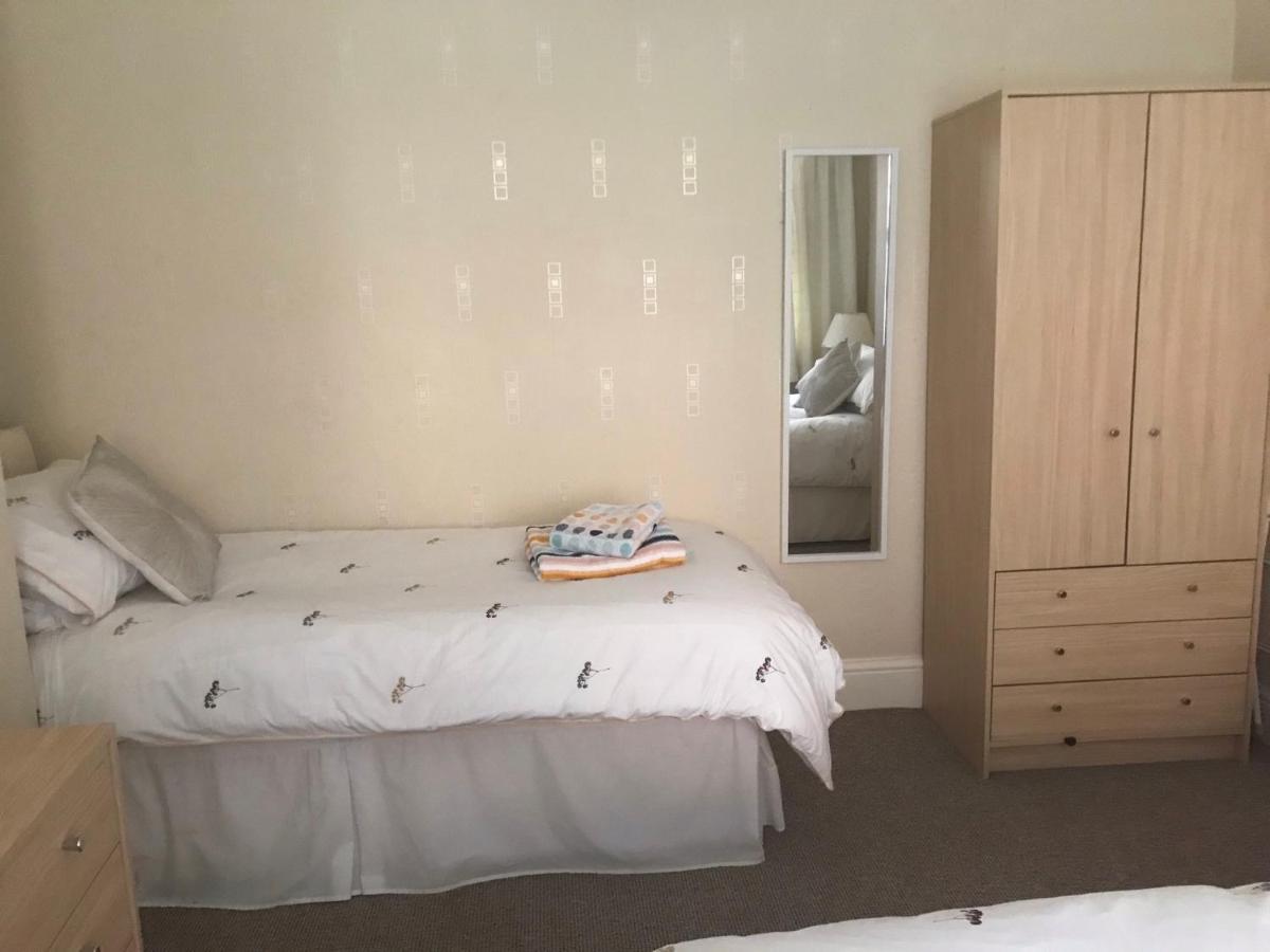 Parade Holiday Apartments Apartment Scarborough