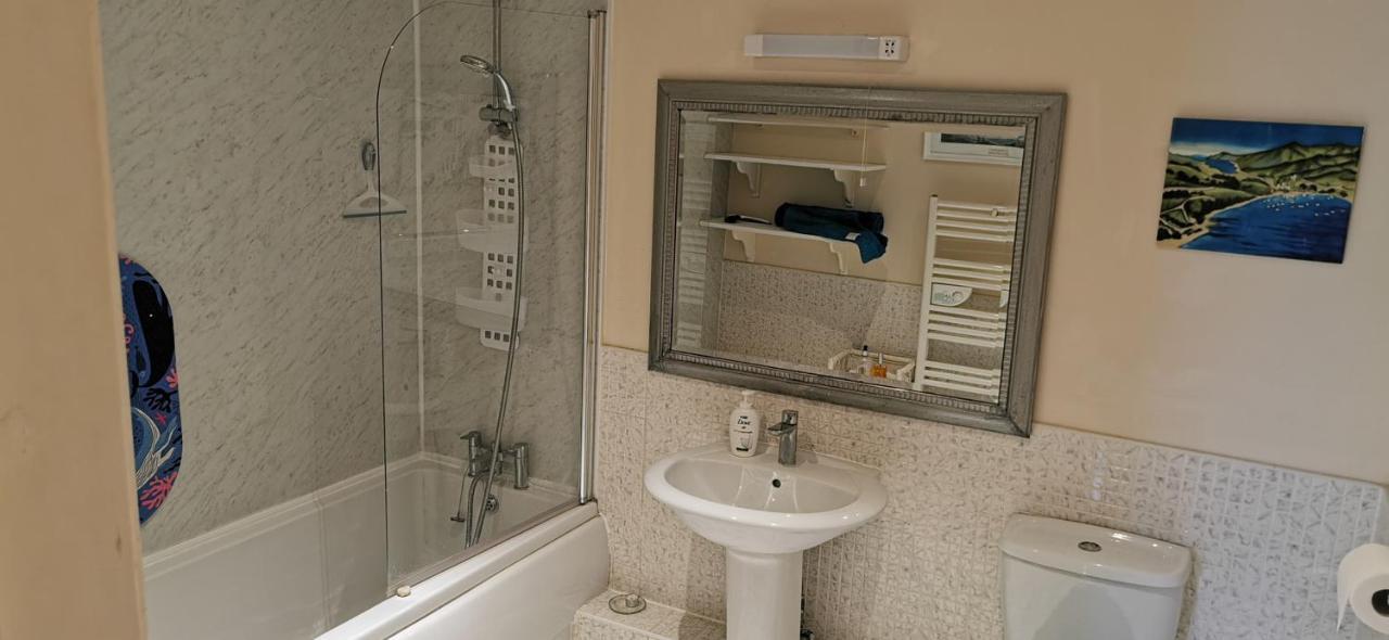 Flat 12 Sebastian Court - 2 Beds With A Four Poster Apartment