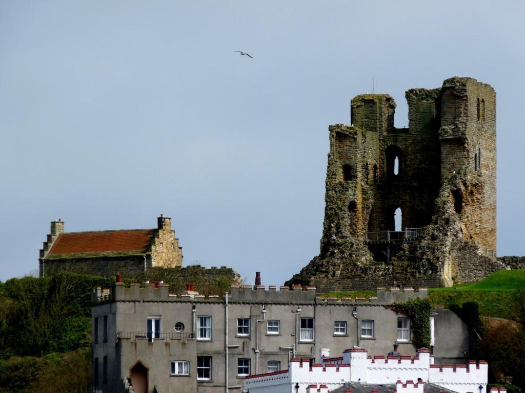 The Greno Guest house Scarborough