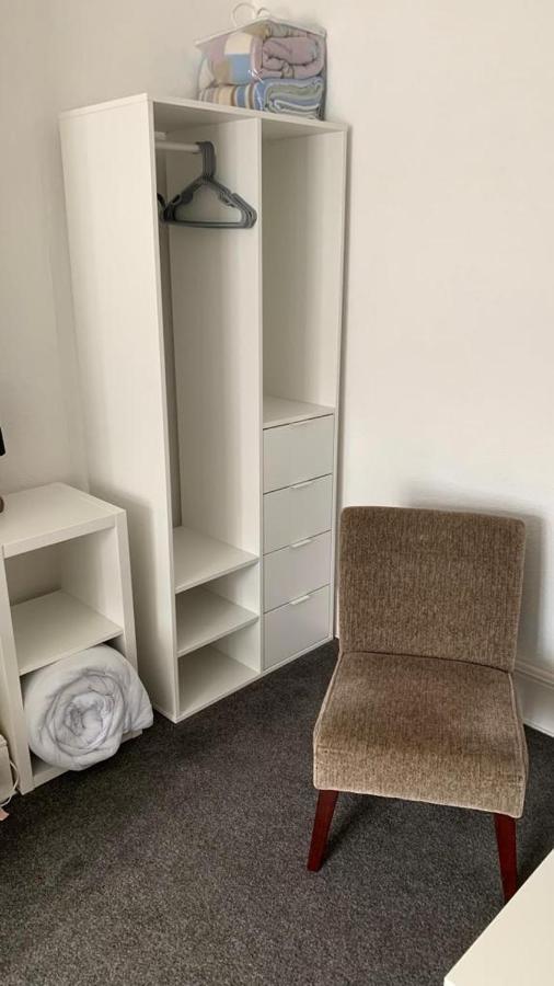 3 Avenue House Apartment Scarborough