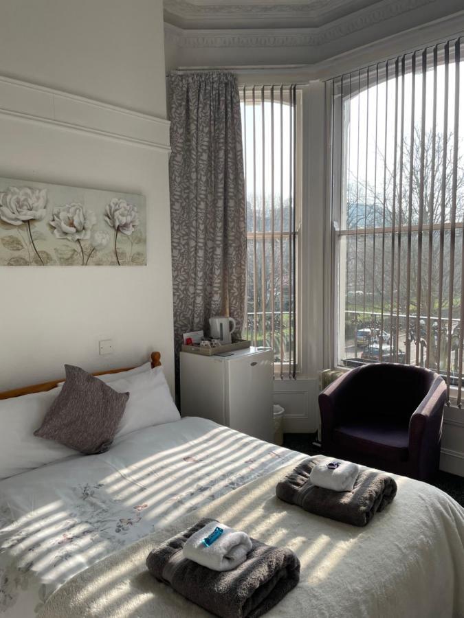 Carlton House 2* Scarborough