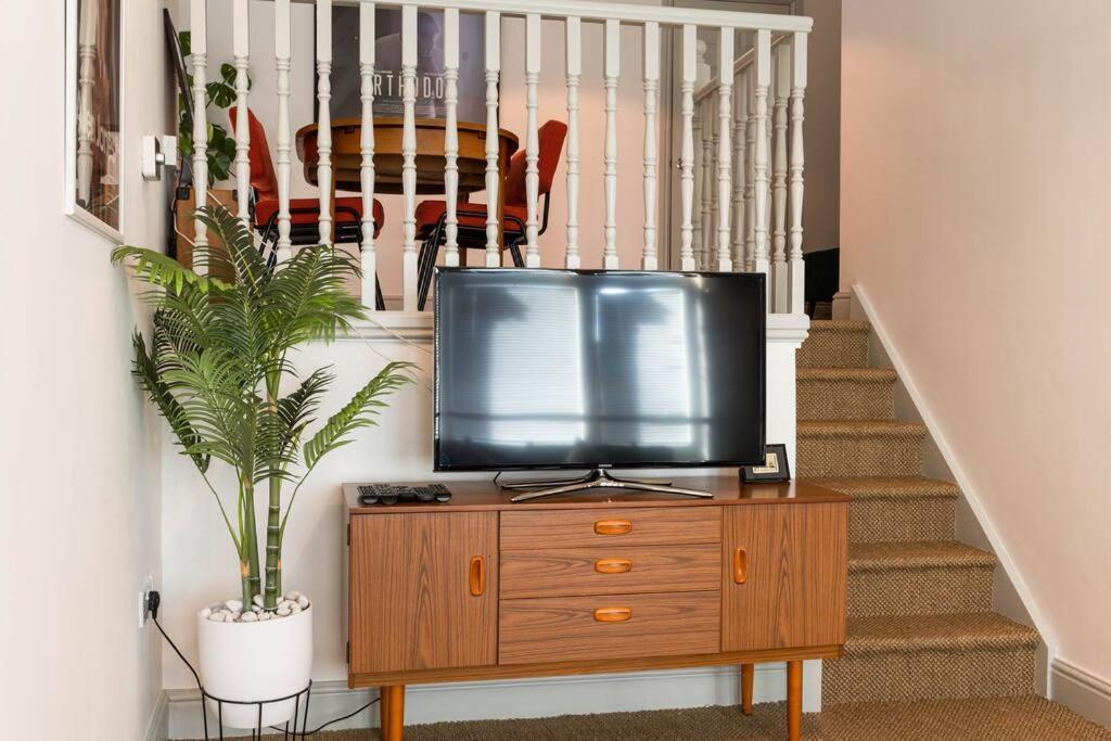 Church House Loft Apartment