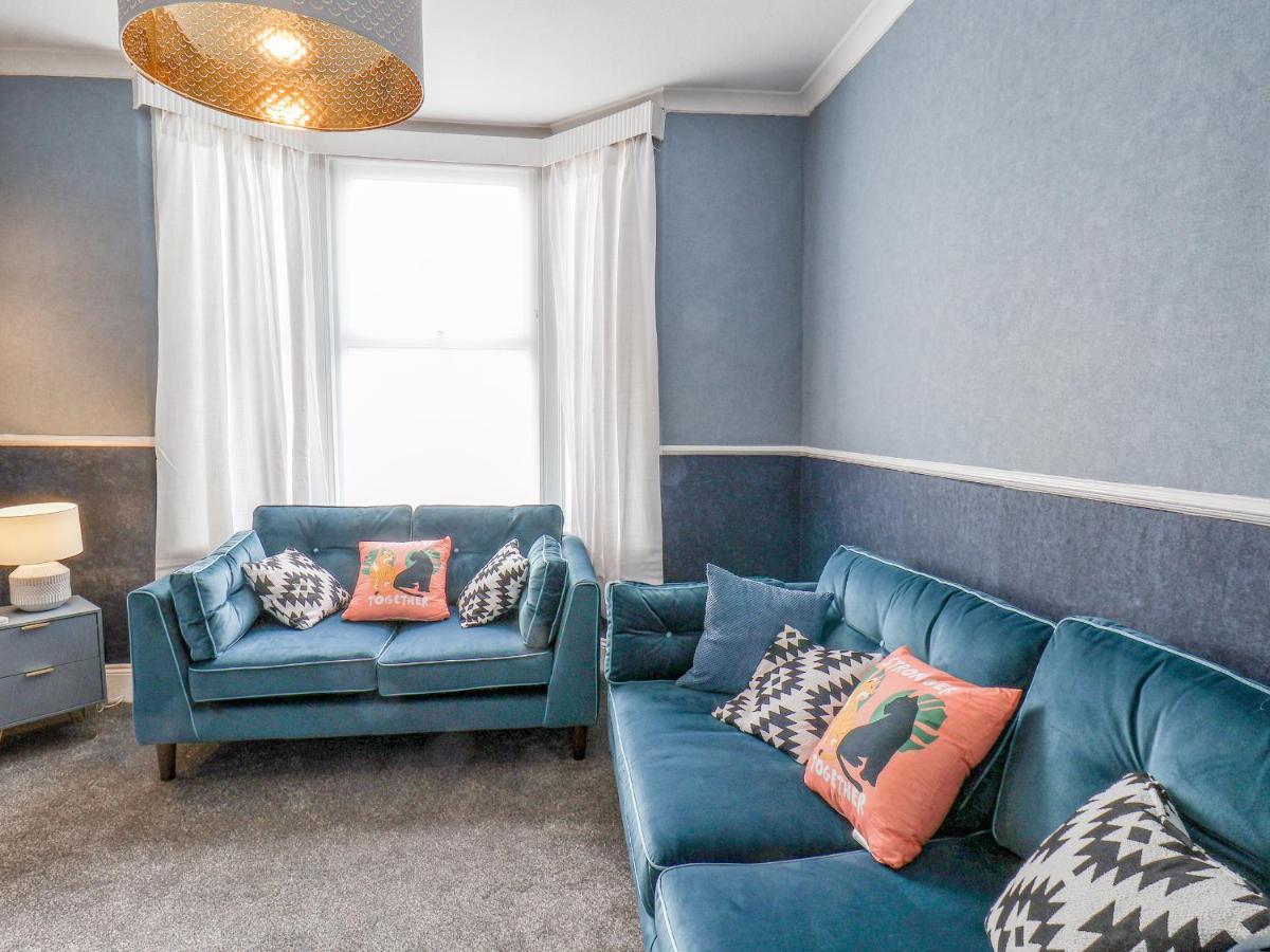3 Auborough Street * Scarborough