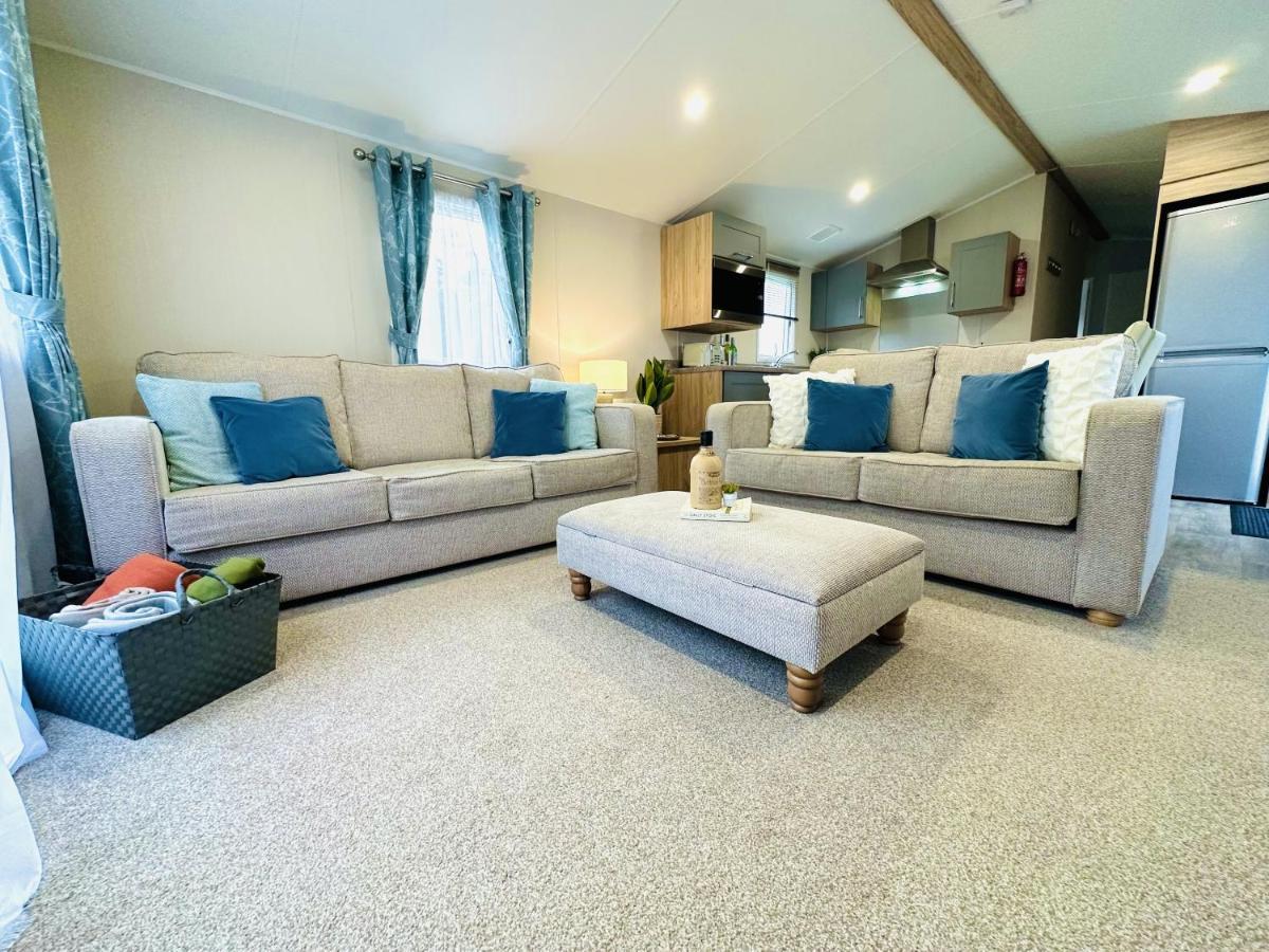 Grove Holiday home *