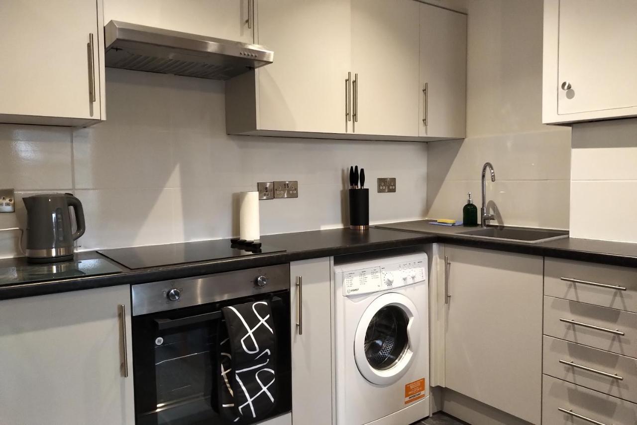 Oliver Wests Beautiful 2 Bedroom Sleeps 4 Scarborough