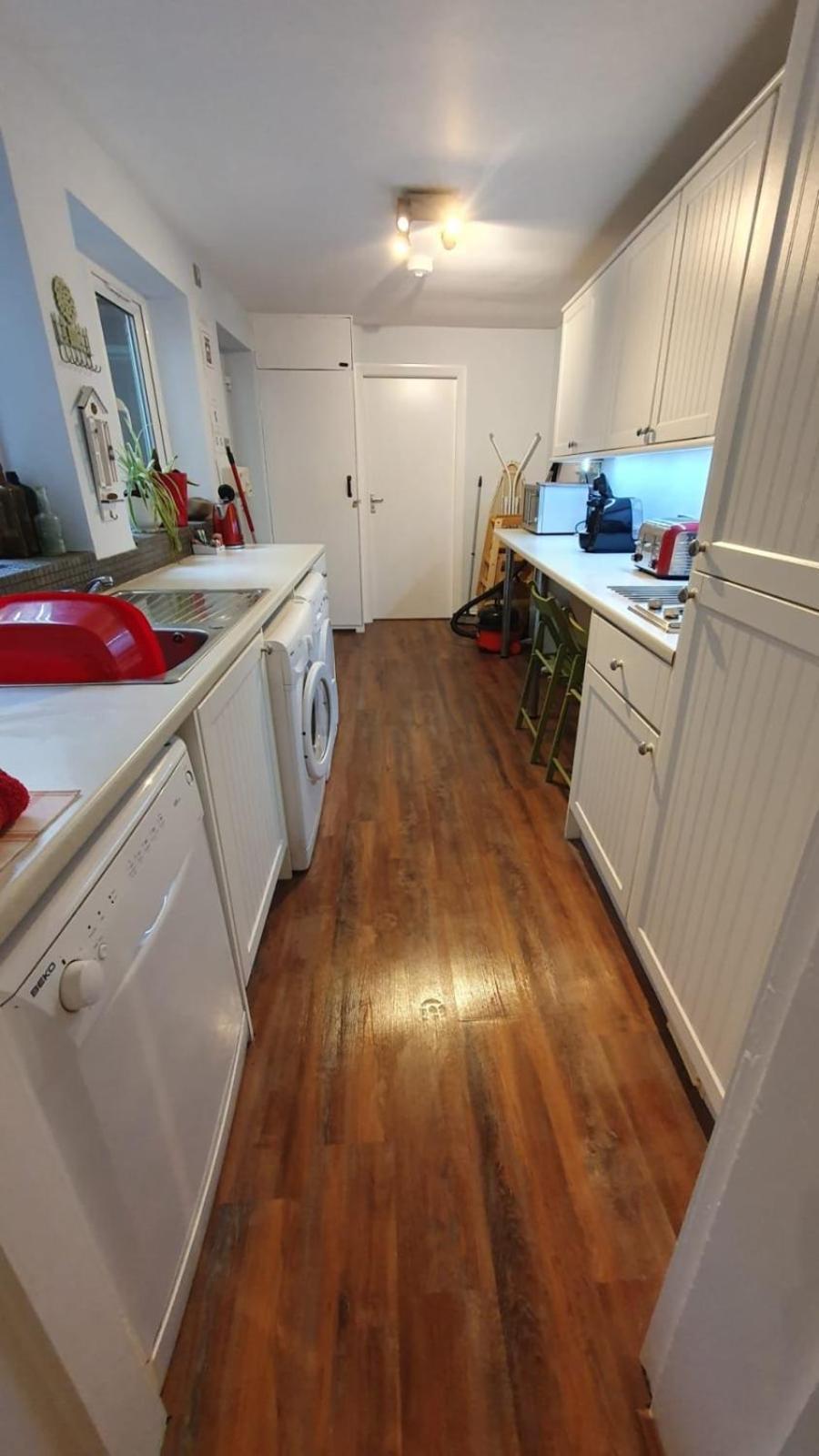 Seaside Hideaway - Free Onstreet Parking Holiday home Scarborough