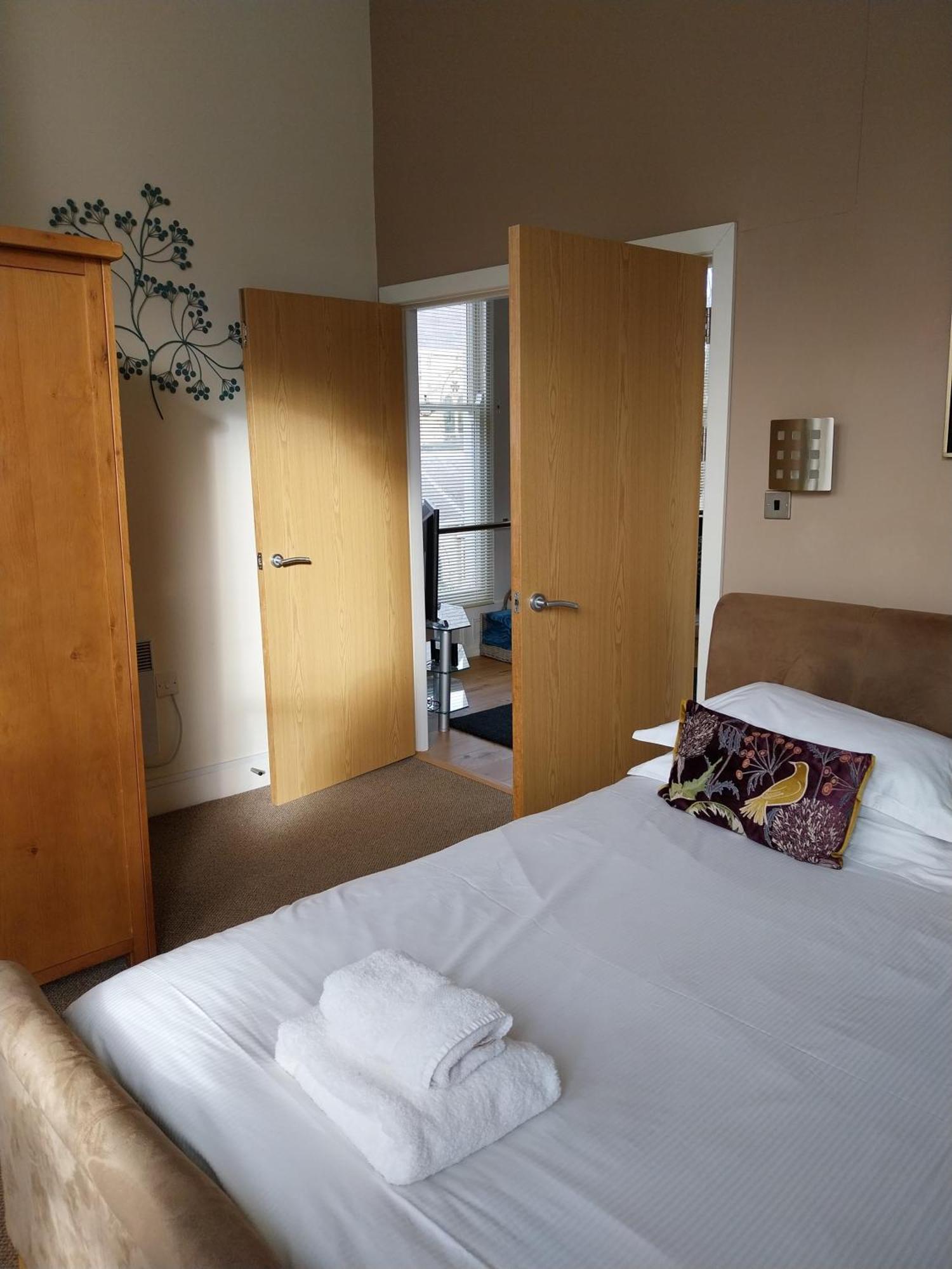 Easby Hall 9 * Scarborough
