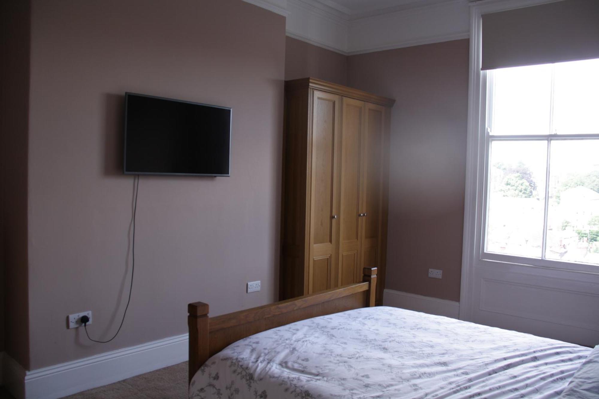 Grosvenor First Floor Apartment Scarborough