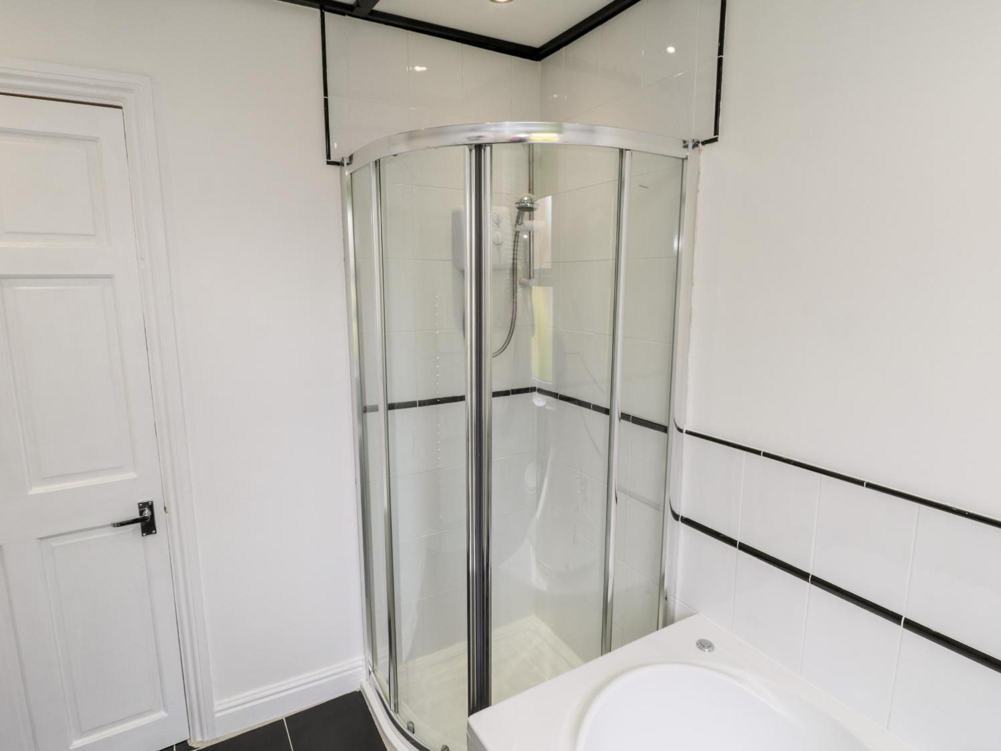 89 Caledonia Street * Scarborough
