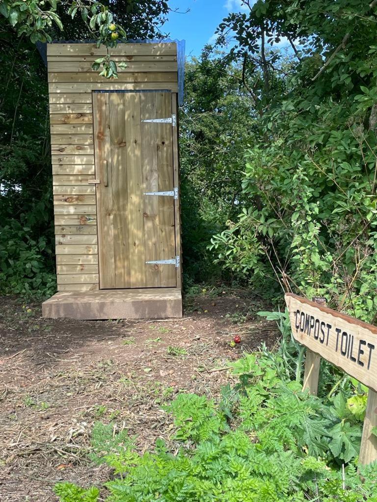 Luxury tent Roe Deer Meadow At Carr House Farm *
