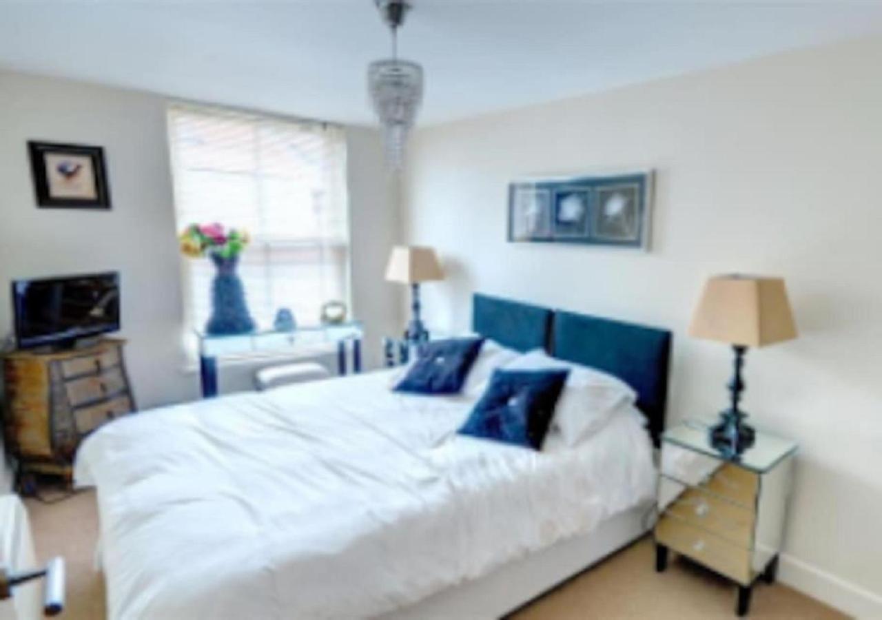 Kittiwake-top Floor Sea View Two Bedrooms Apartment *