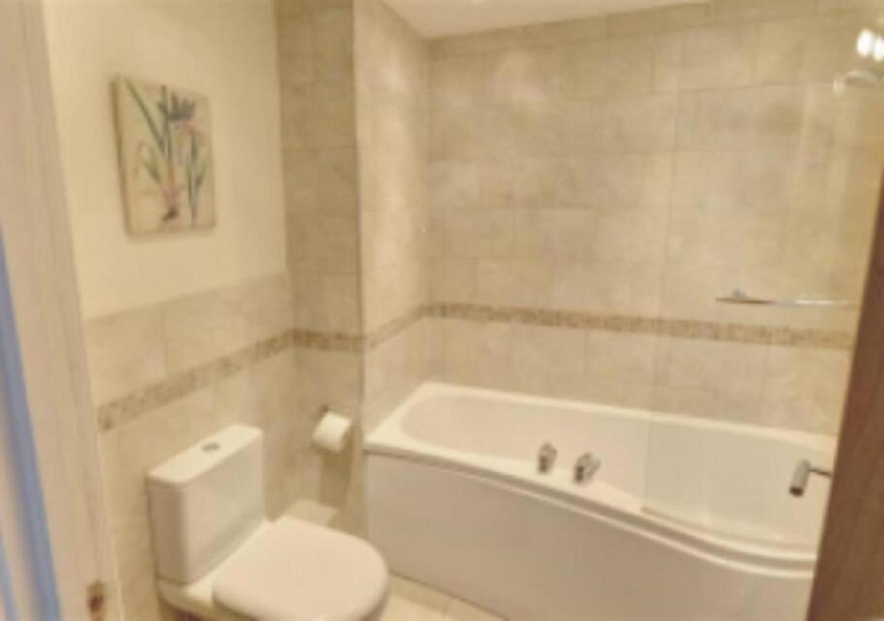 Kittiwake-top Floor Sea View Two Bedrooms * Scarborough