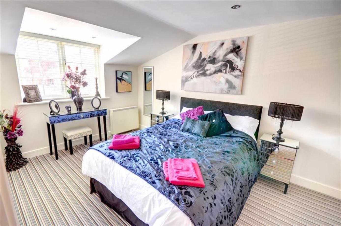 Hotties House - Two-bed Cottage, Dog-friendly & Off-street Parking - * Scarborough