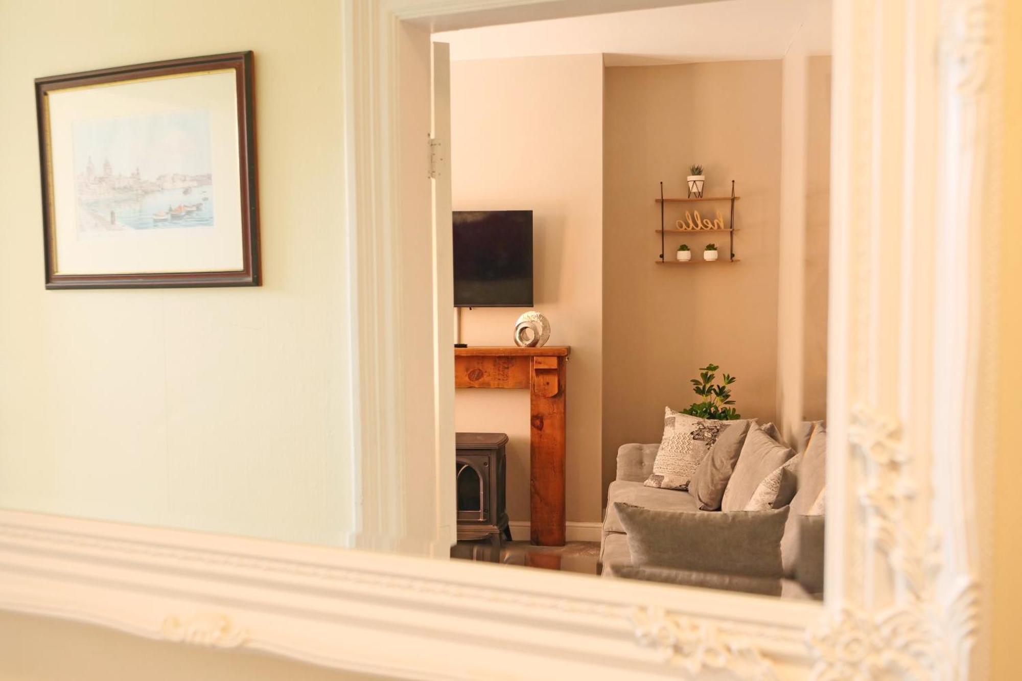 Ashville Grange Sleeps 10 Large Beautiful House Scarborough