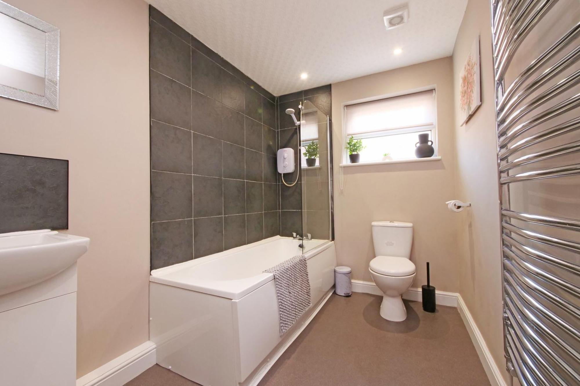 Ashville Grange Sleeps 10 Large Beautiful House