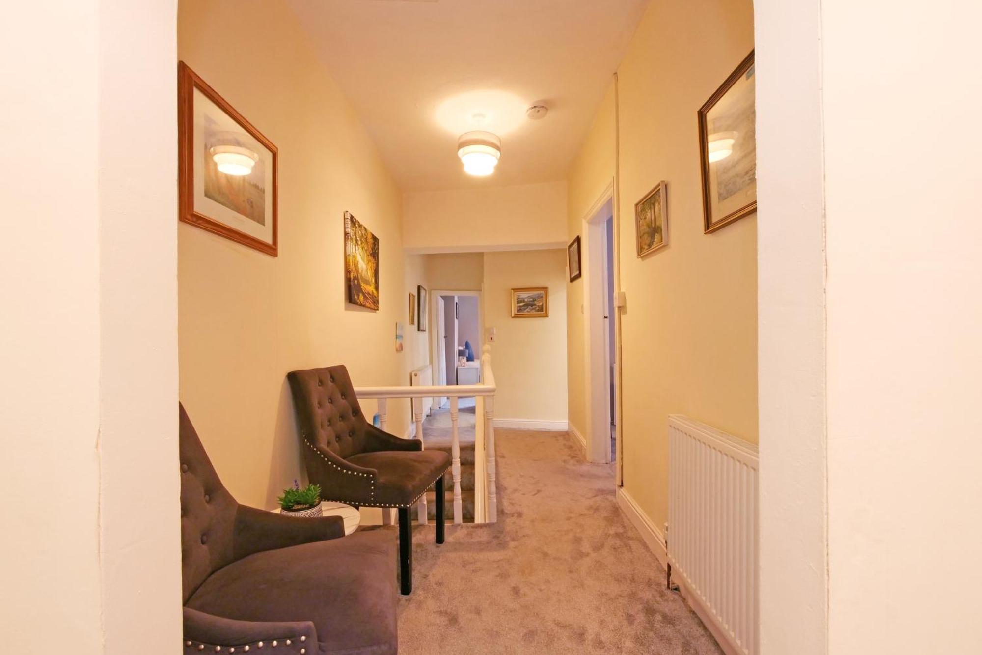 Ashville Grange Sleeps 10 Large Beautiful House Holiday home Scarborough