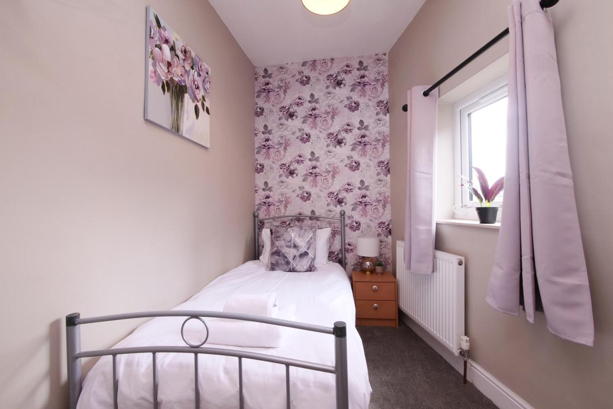 Ashville Grange Sleeps 10 Large Beautiful House Holiday home Scarborough