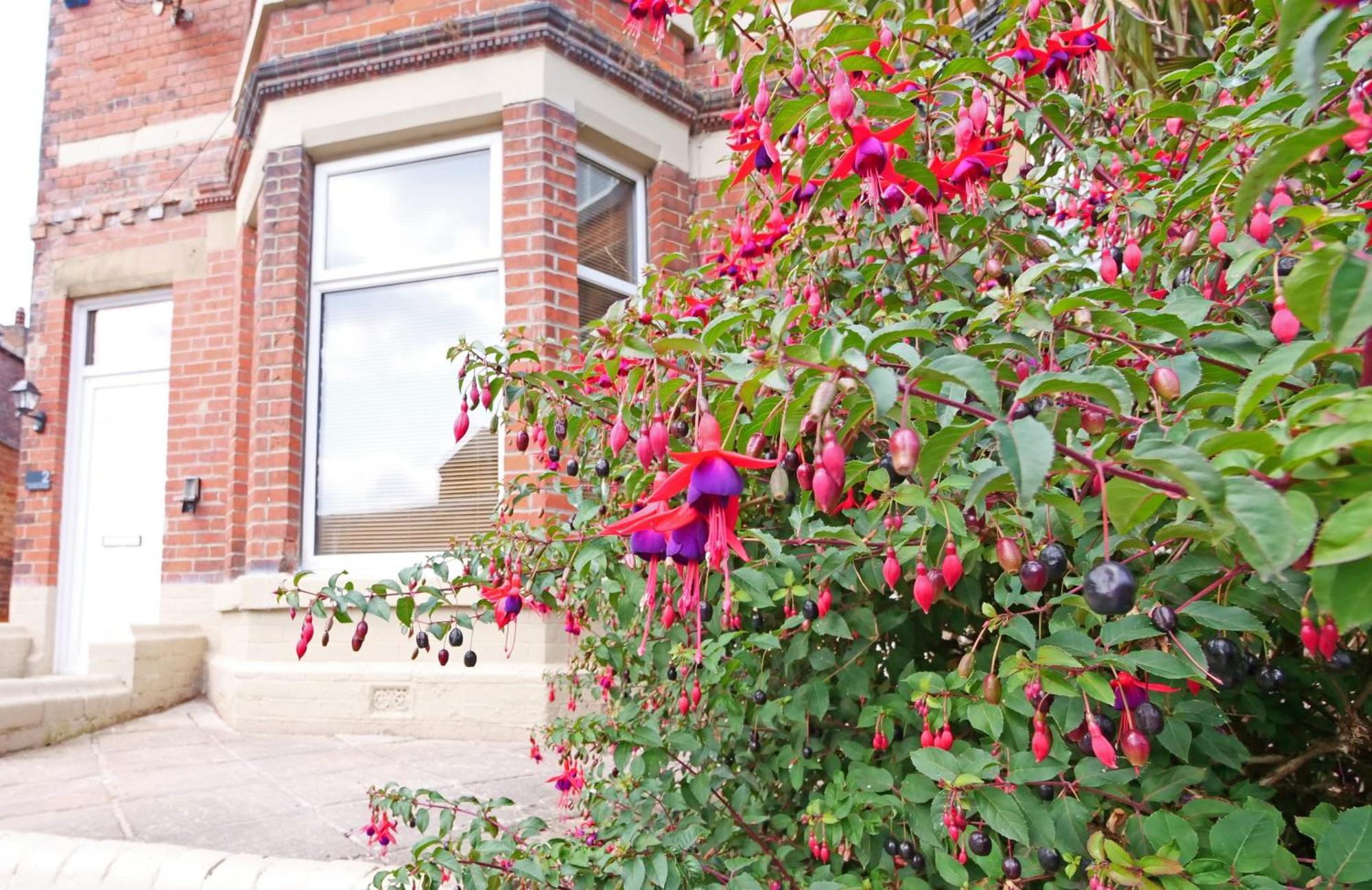 Ashville Grange Sleeps 10 Large Beautiful House * Scarborough