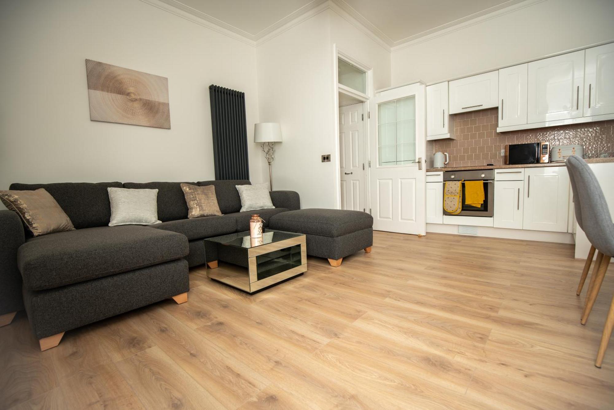 Sunny View Apartment