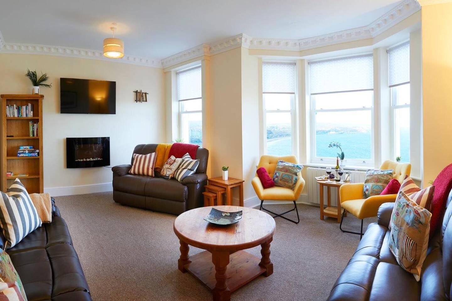 Denelea - Stunning Sea Views! * Scarborough