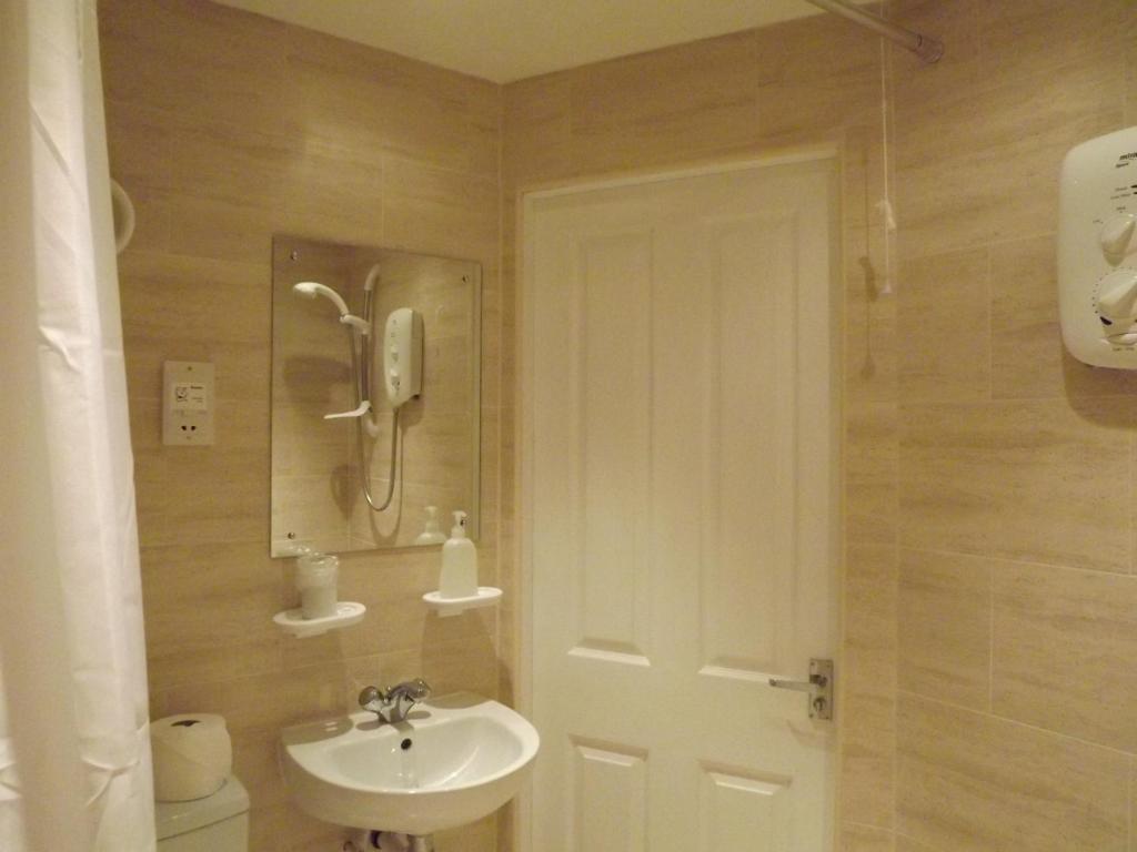 Guest house Northcote - 3*
