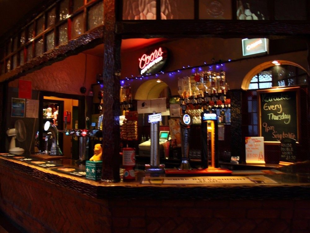 The Dickens Bar &
