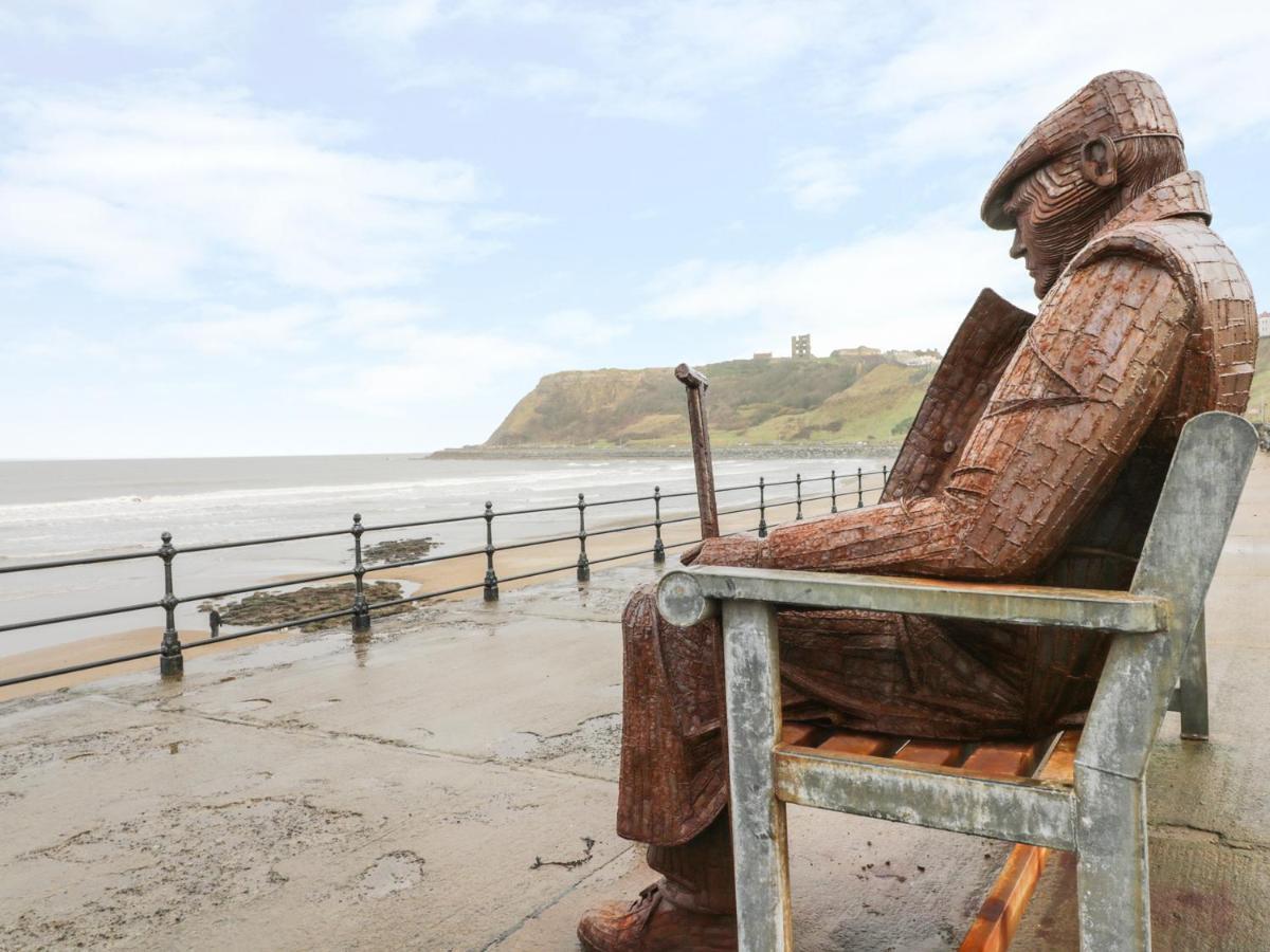 Captain's * Scarborough