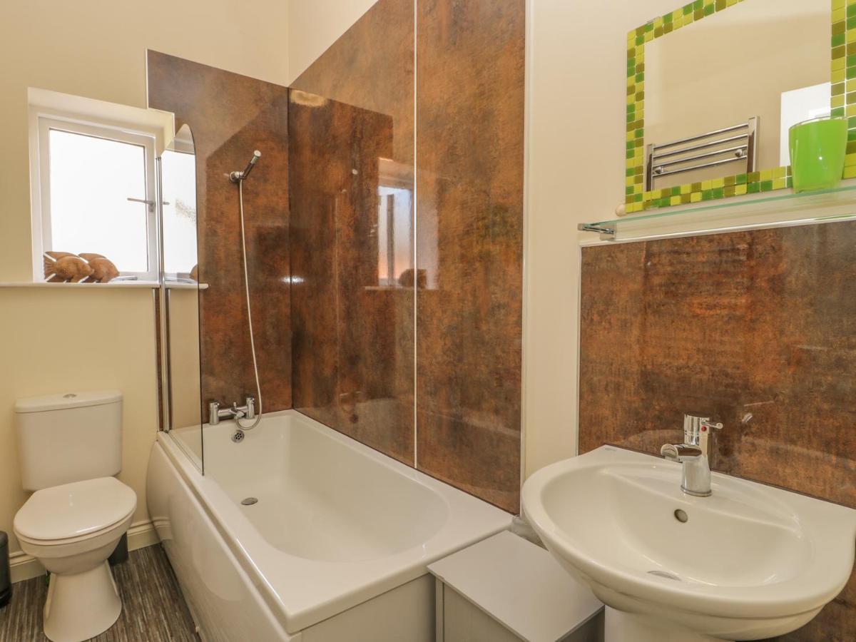 Carisbrooke Apartment *