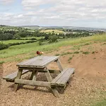 Shepherd\'S Hut