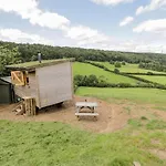 Shepherd\'S Hut