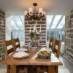 Thirley Cotes Farm Cottages