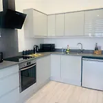 Sandleigh Apartment