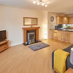 Host & Stay - Royal Sands