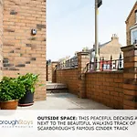 Candler Lodge - 3 Bedroom Townhouse With Parking - Patio Area & Seating