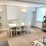 South Cliff Apartment With Garden