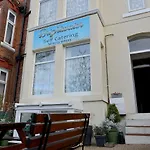 Brightwater 2Nd Floor Apartment For Up To 6 Guests Near North Bay Beach