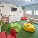 Host & Stay - The Townhouse