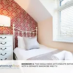 Scarborough Stays - Luxury Townhouse Ideal For Large Groups - Hot Tub