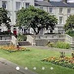 Admiral Hotel